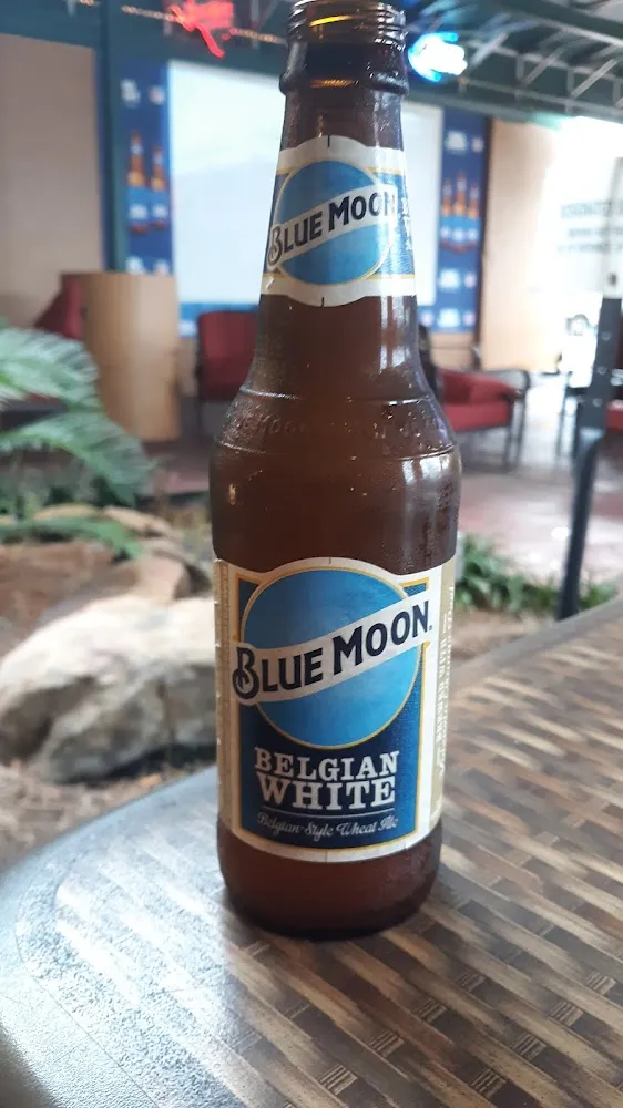 Blue Moon Belgian White